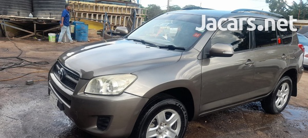 Toyota RAV4 2,0L 2012