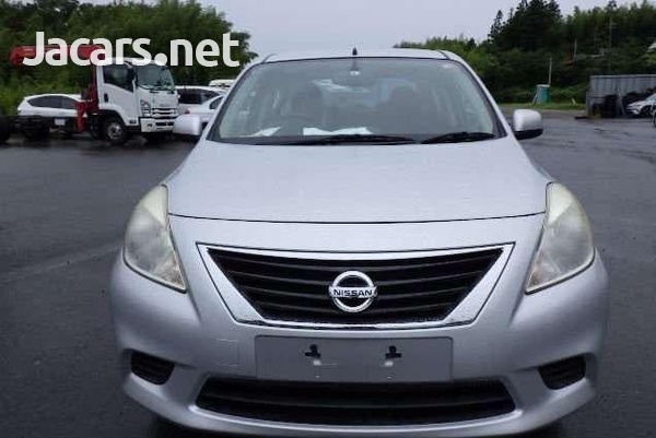 Nissan Latio 1,2L 2013