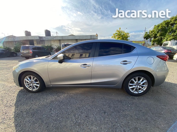 Mazda Axela 1,5L 2014