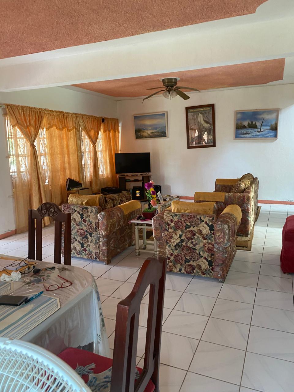 House for Sale   Tower Isle