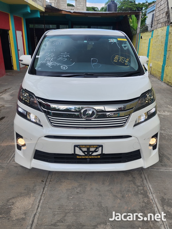 Toyota Vellfire 2,4L 2014