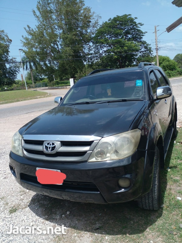 Toyota Fortuner 2,0L 2006