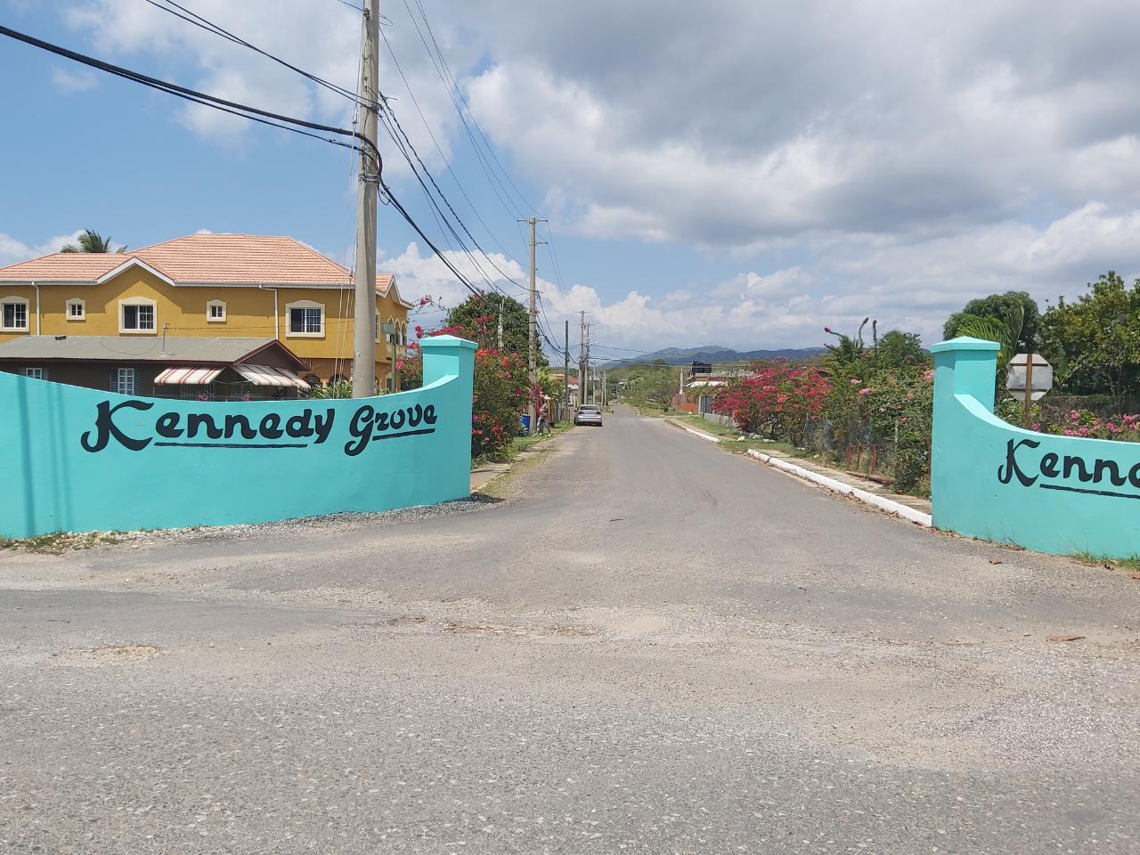 House for Sale   May Pen