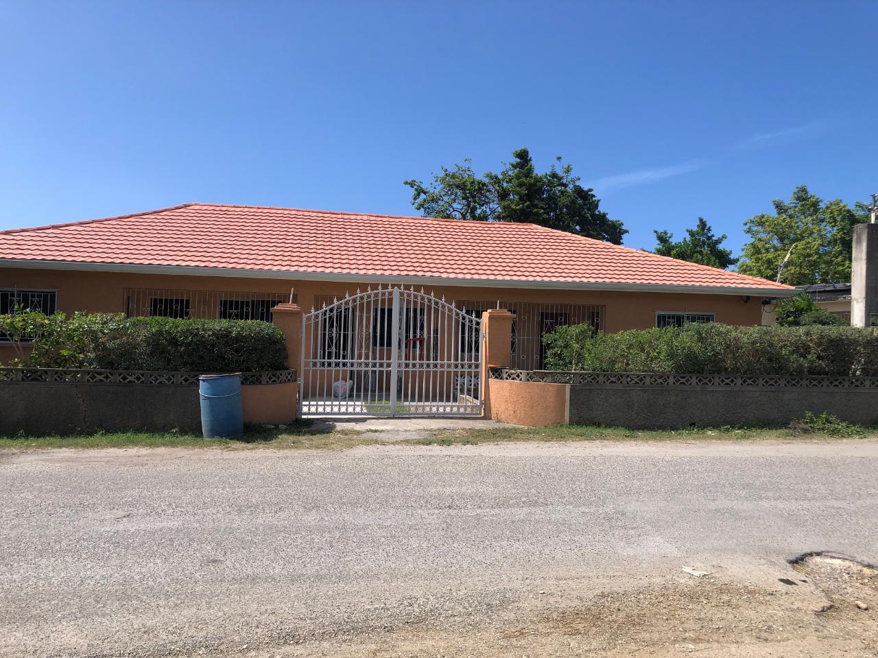 House for Sale   Ocho Rios