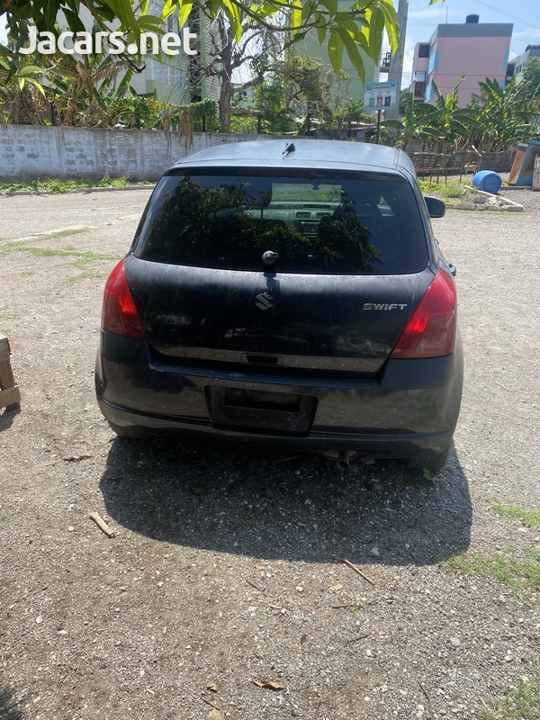 Suzuki Swift 2,5L 2006