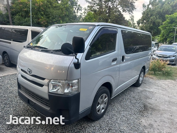 Toyota Hiace 2,0L 2015