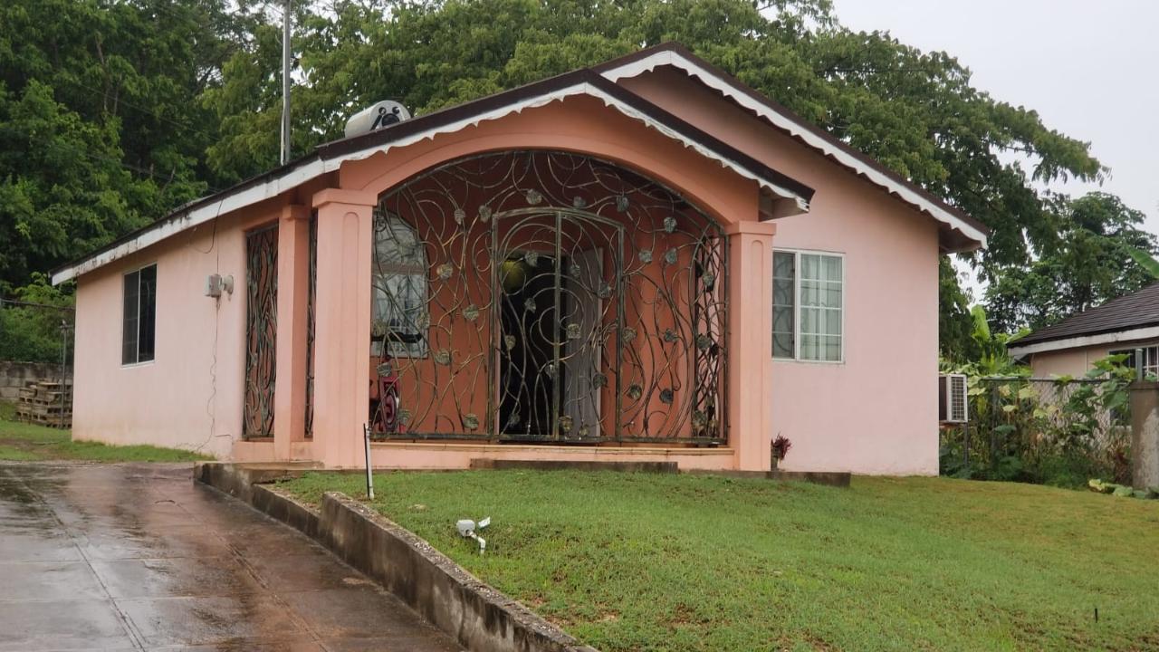 House for Sale   Little River