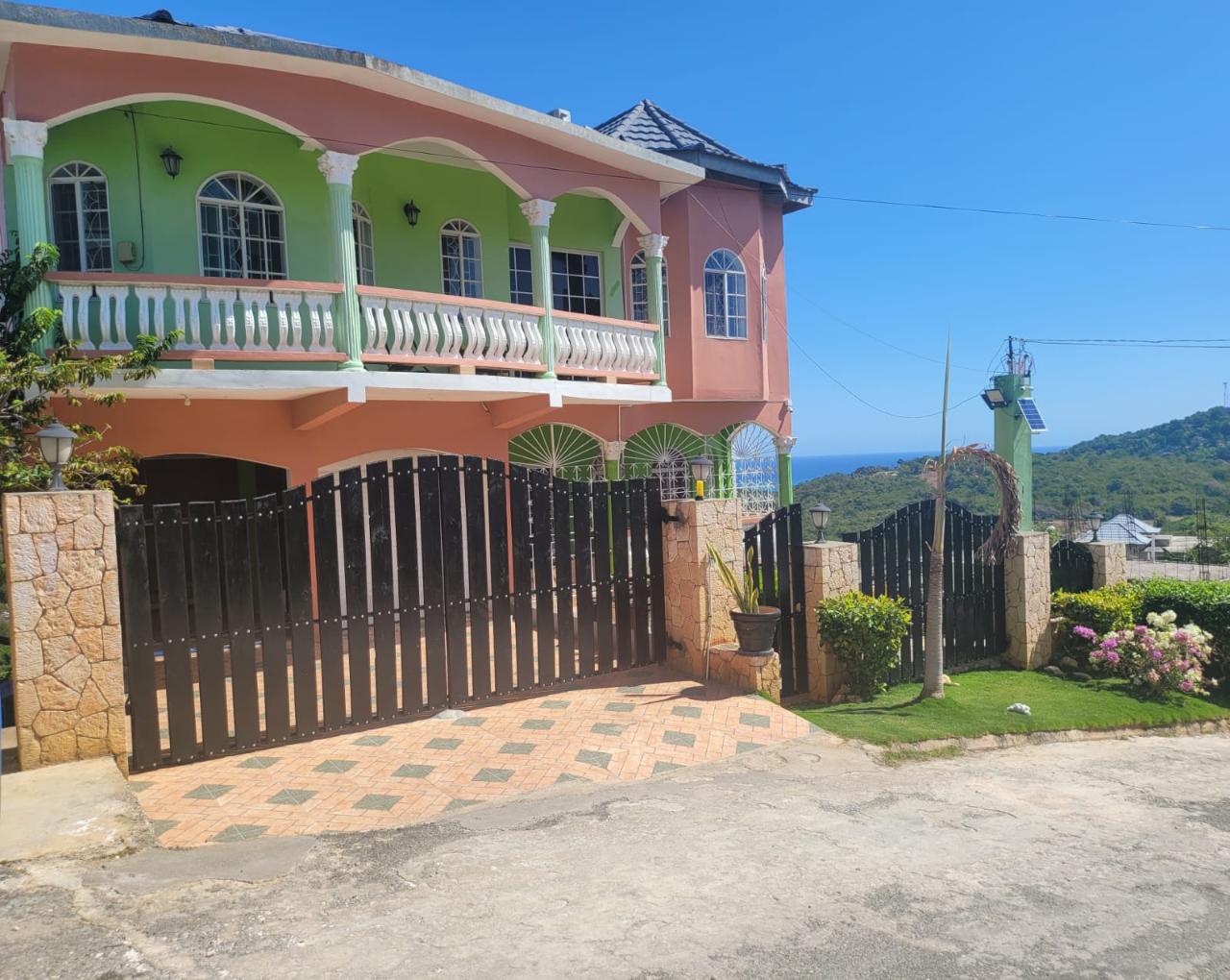 House for Sale   Duncans