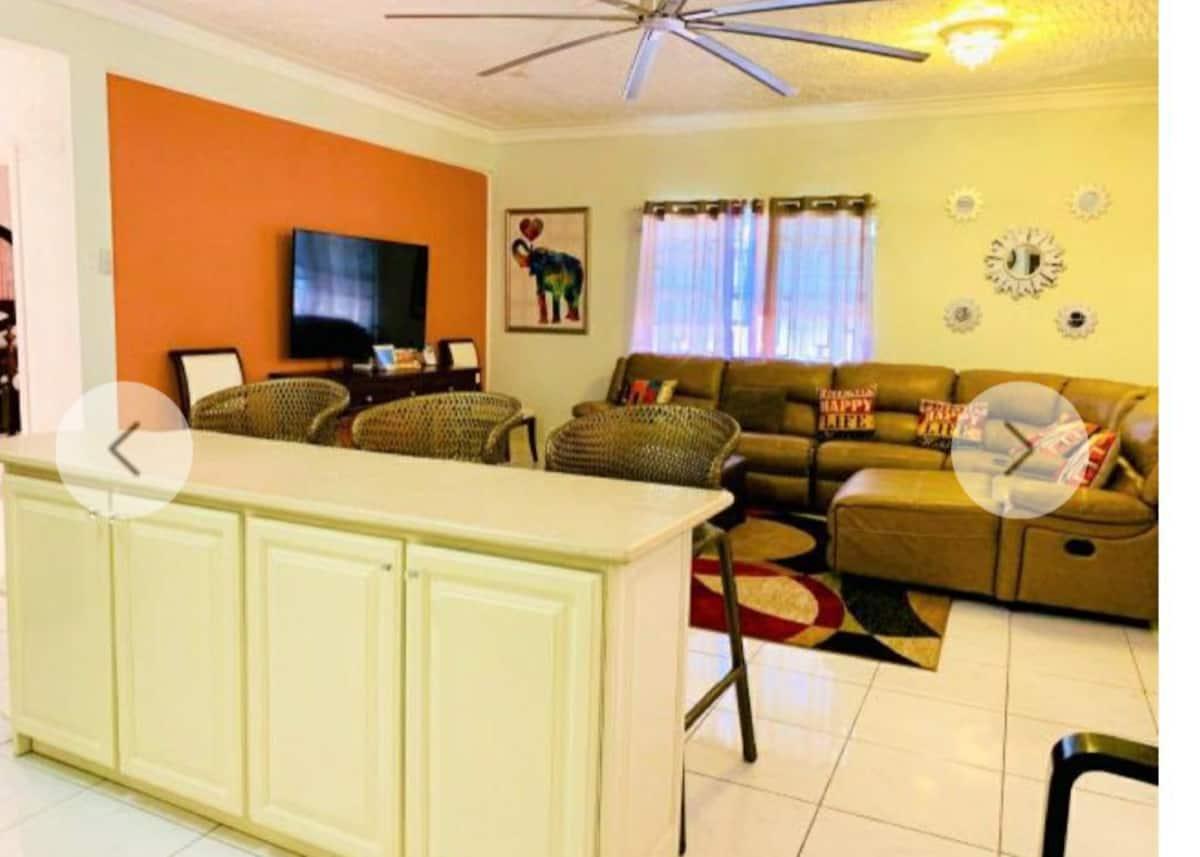 Apartment for Rent   Kingston 8