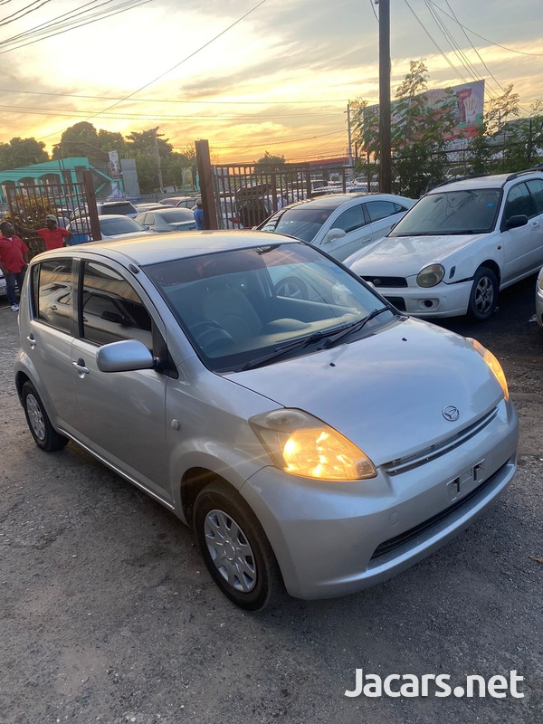 Daihatsu Boon 1,0L 2005
