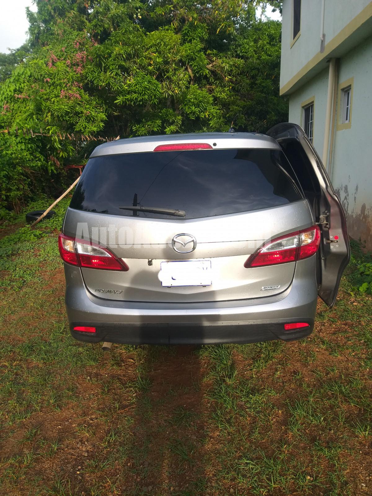 2013 Mazda Premacy