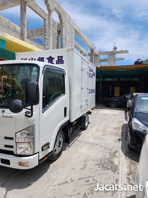 Isuzu Box Body Truck 3,0L 2008