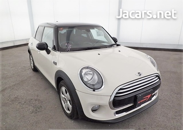Mini Cooper 1,6L 2016