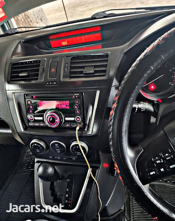 Mazda Premacy 2,0L 2014