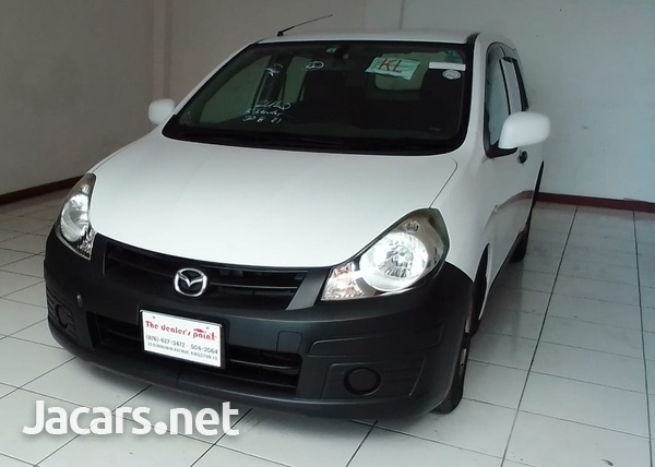 Mazda Familia 1,5L 2016