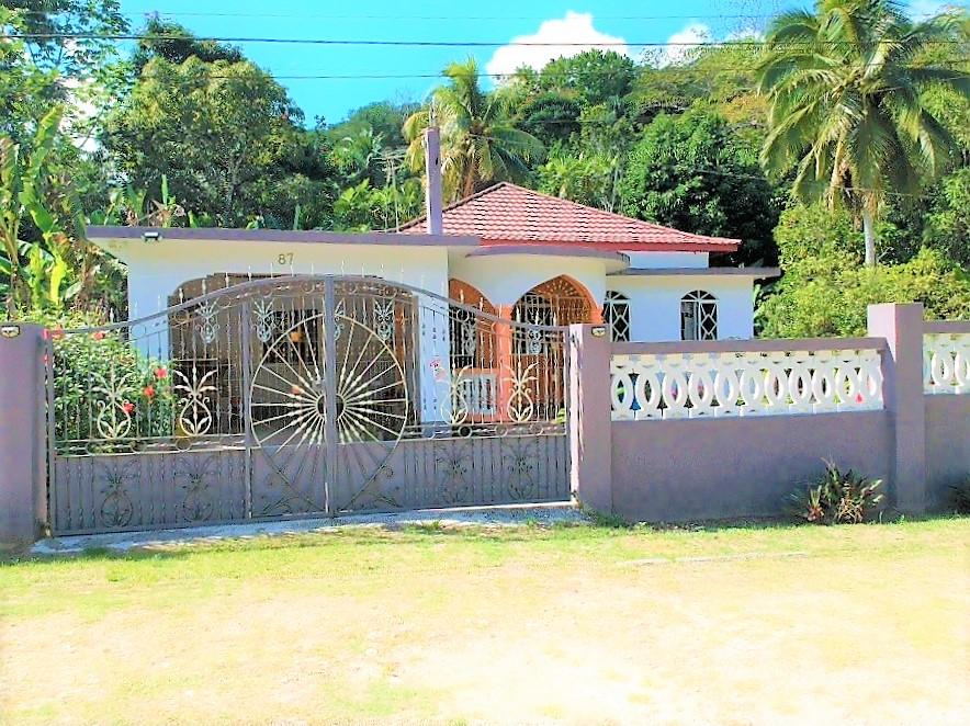 House for Sale   Montego Bay