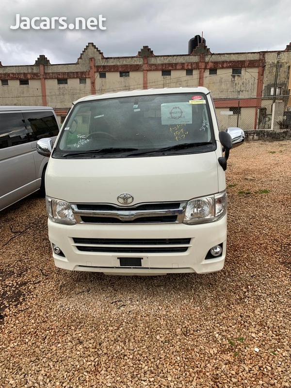 Toyota Hiace 3,0L 2013