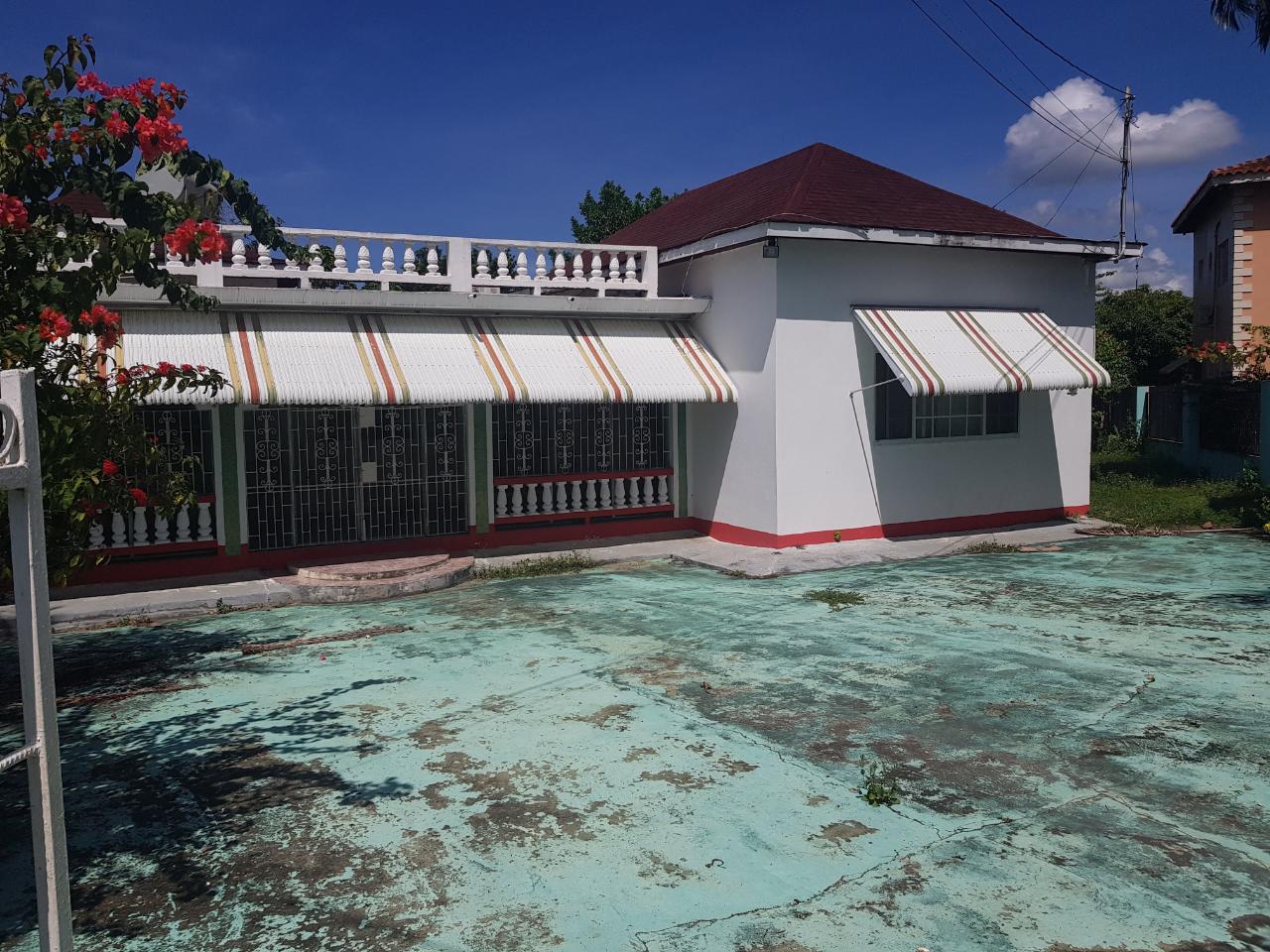 House for Sale   Savanna-La-Mar