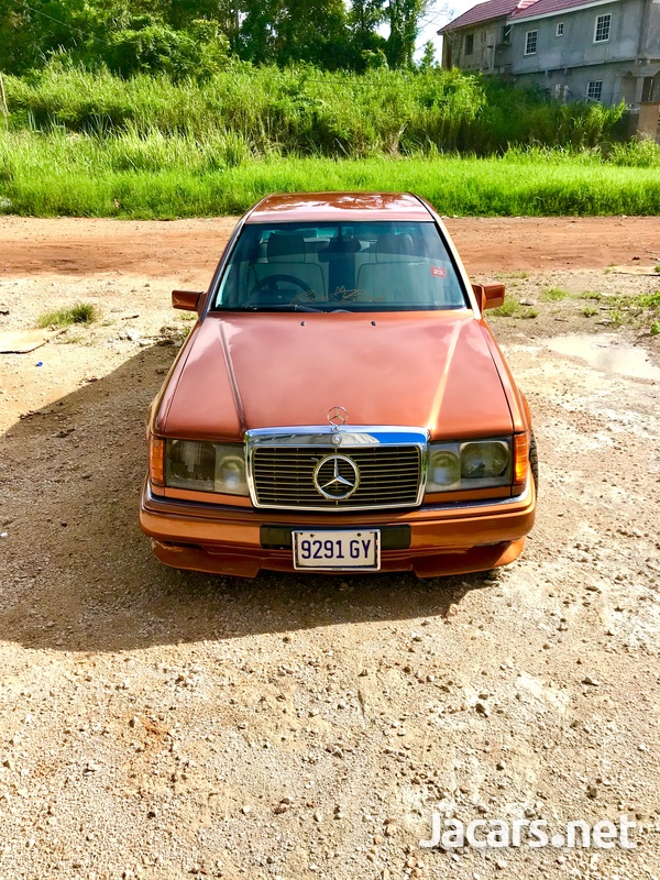 Mercedes-Benz E-Class 1,6L 1990