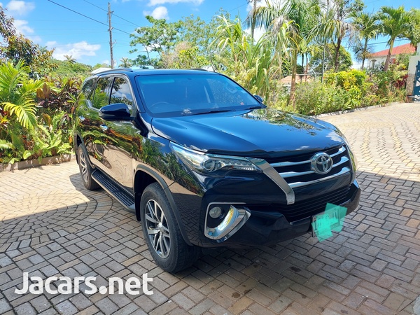 Toyota Fortuner 3,0L 2019