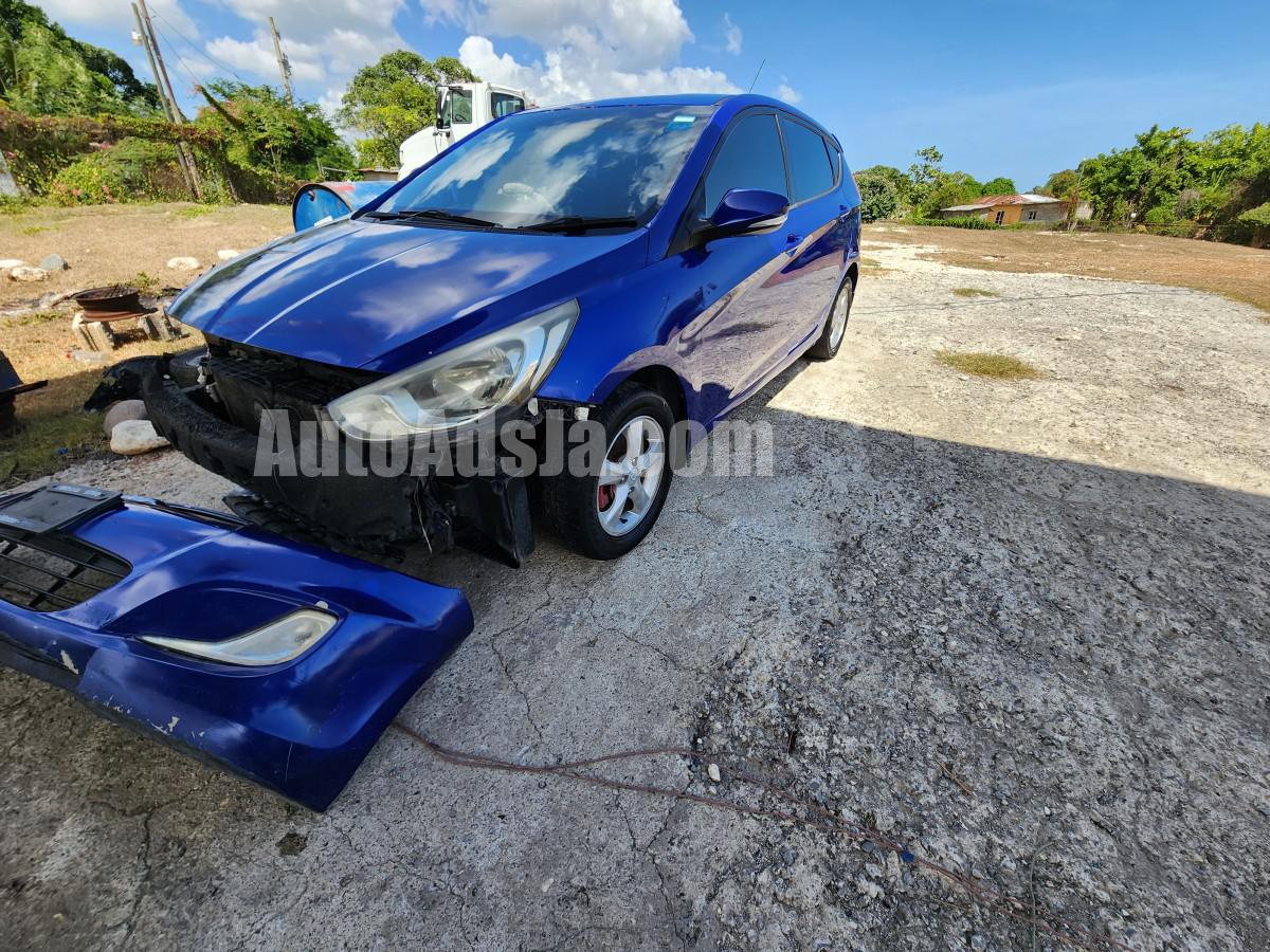 2012 Hyundai Accent