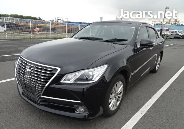 Toyota Crown 3,0L 2014