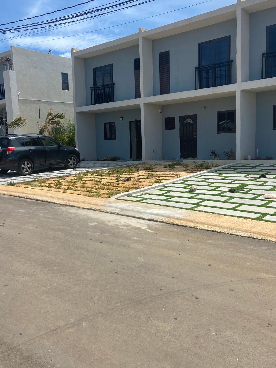 Townhouse for Rent   Discovery Bay