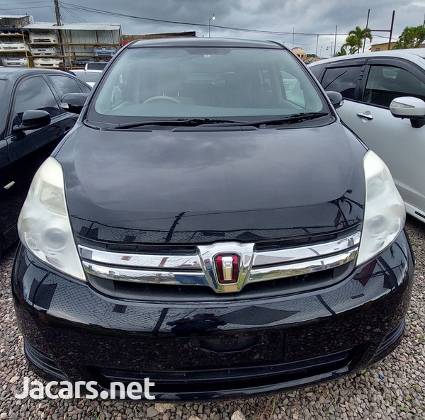Toyota Isis 1,8L 2012