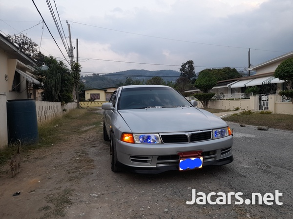 Mitsubishi Lancer 1,3L 1999