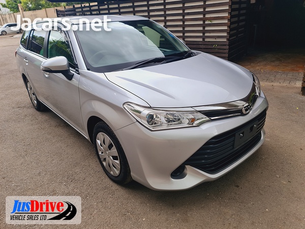 Toyota Fielder 1,5L 2015