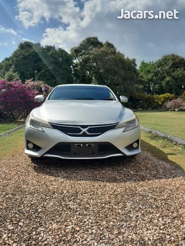 Toyota Mark X 3,5L 2013