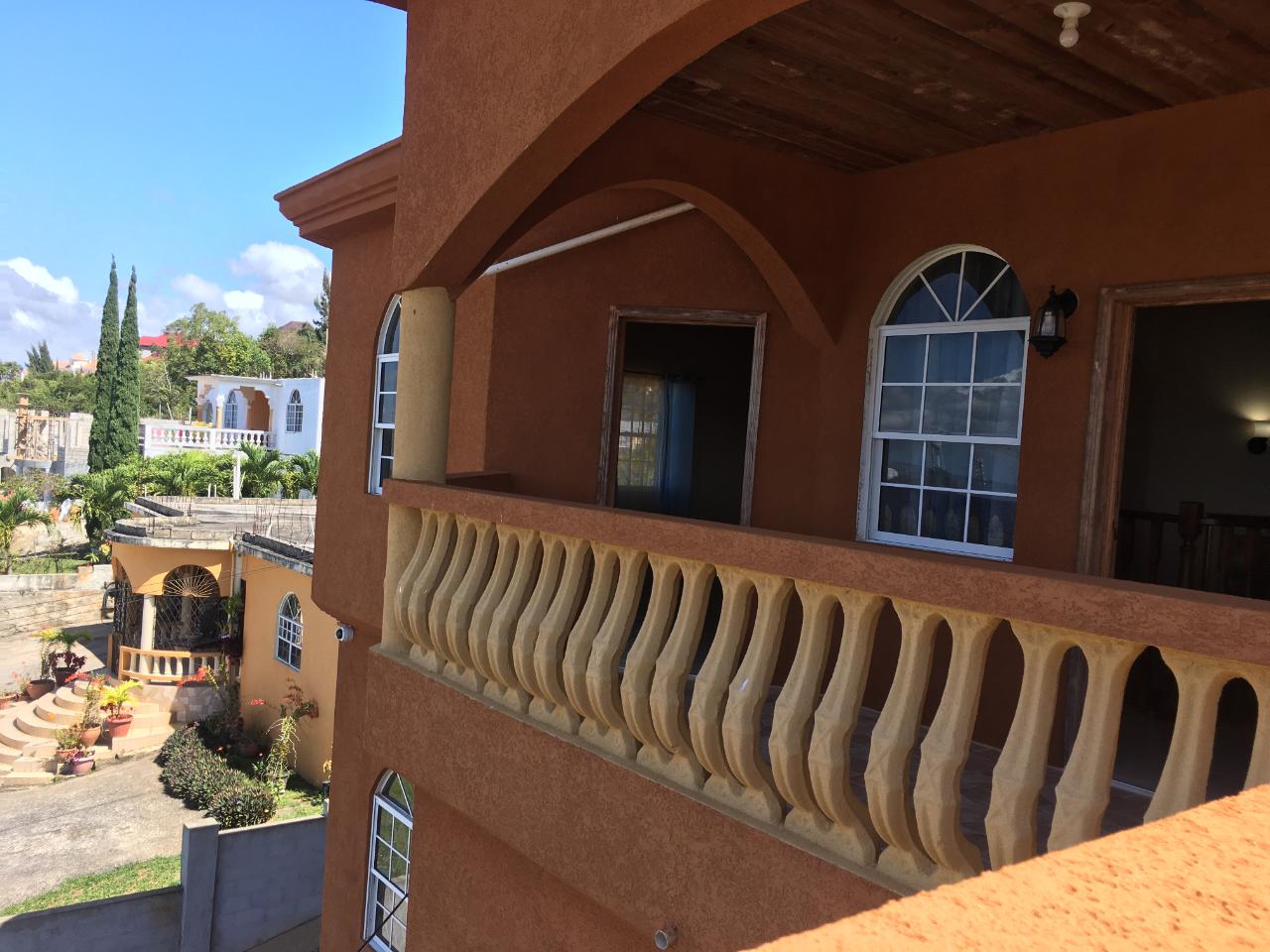 House for Sale   Spur Tree