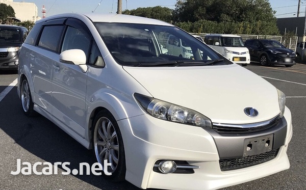 Toyota Wish 2,0L 2014