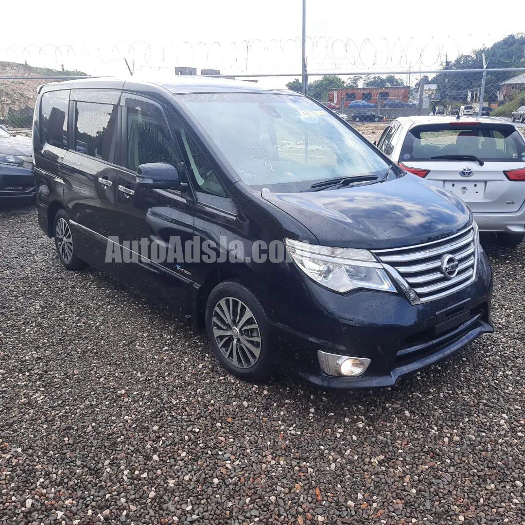2017 Nissan Serena
