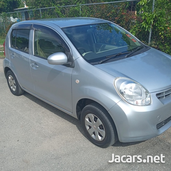 Toyota Passo 1,4L 2012