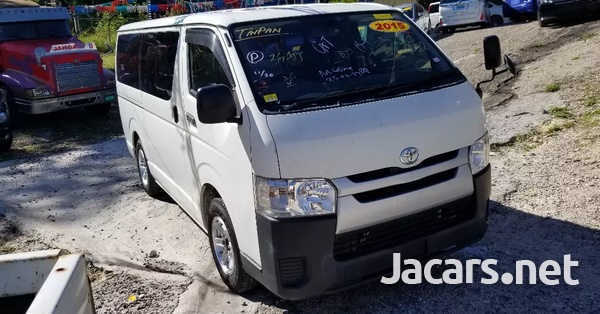 Toyota Regius 2,0L 2015