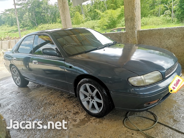 Nissan Bluebird 2,0L 1992
