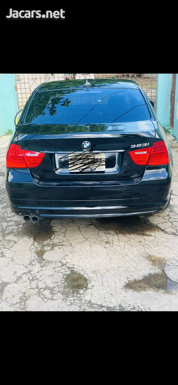 BMW 2-Series 3,0L 2011