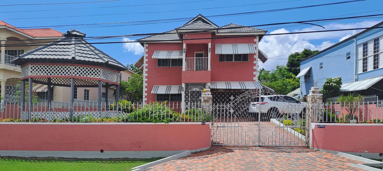 House for Sale   Green Acres