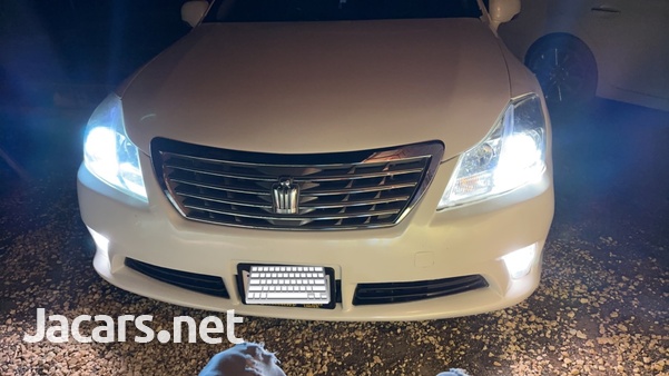 Toyota Crown 3,0L 2012