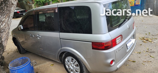 Nissan LaFesta 2,0L 2008