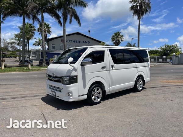 Toyota Hiace 2,5L 2014