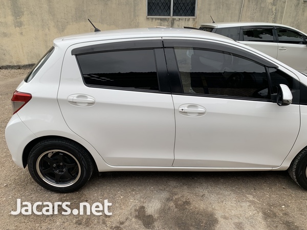Toyota Vitz 1,3L 2012