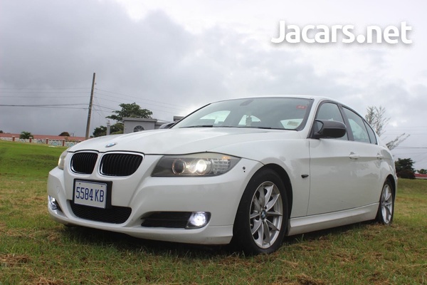 BMW 3-Series 2,0L 2011
