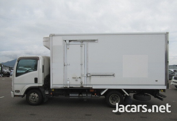 2016 Isuzu Elf Freezer Truck