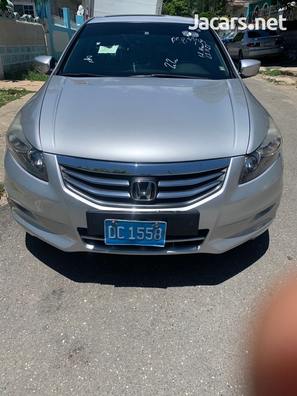 Honda Accord 2,5L 2013