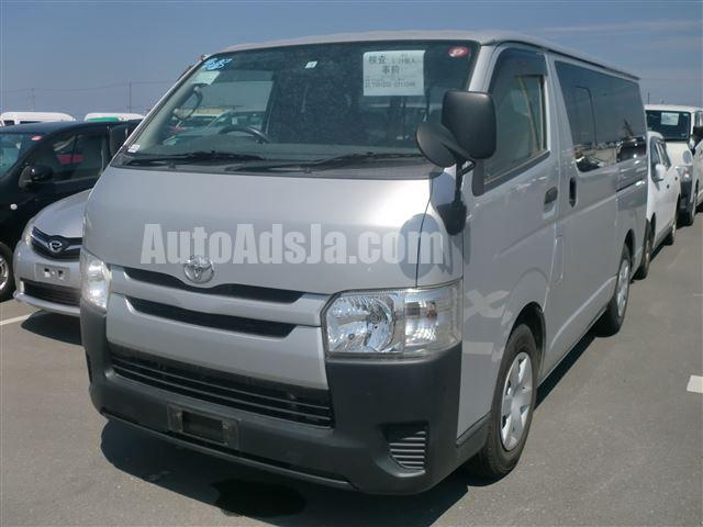 2015 Toyota HIACE