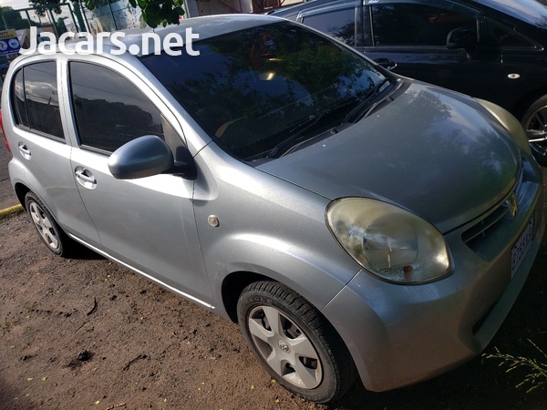 Toyota Passo 1,3L 2014