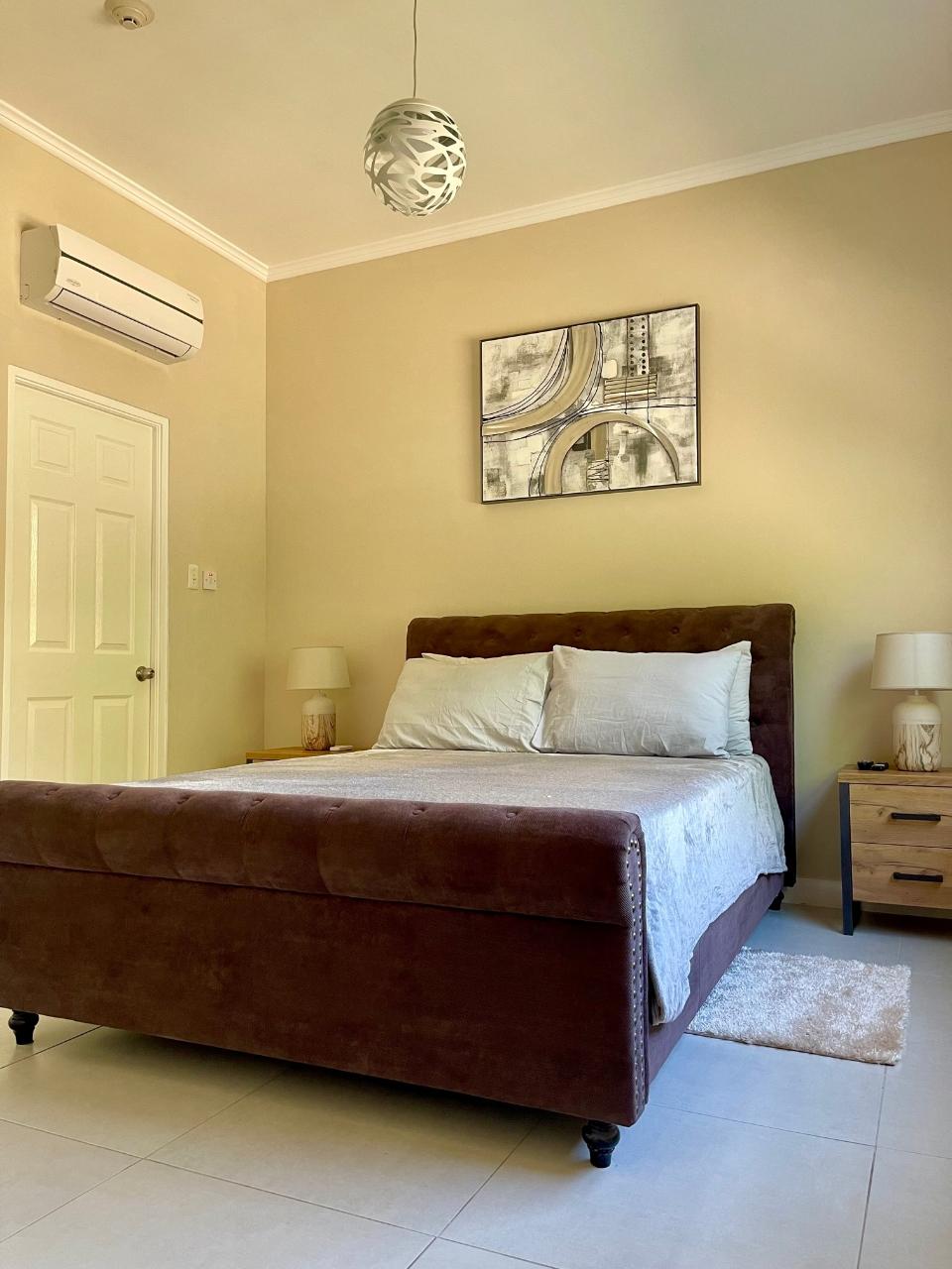 Apartment for Rent   Red Hills