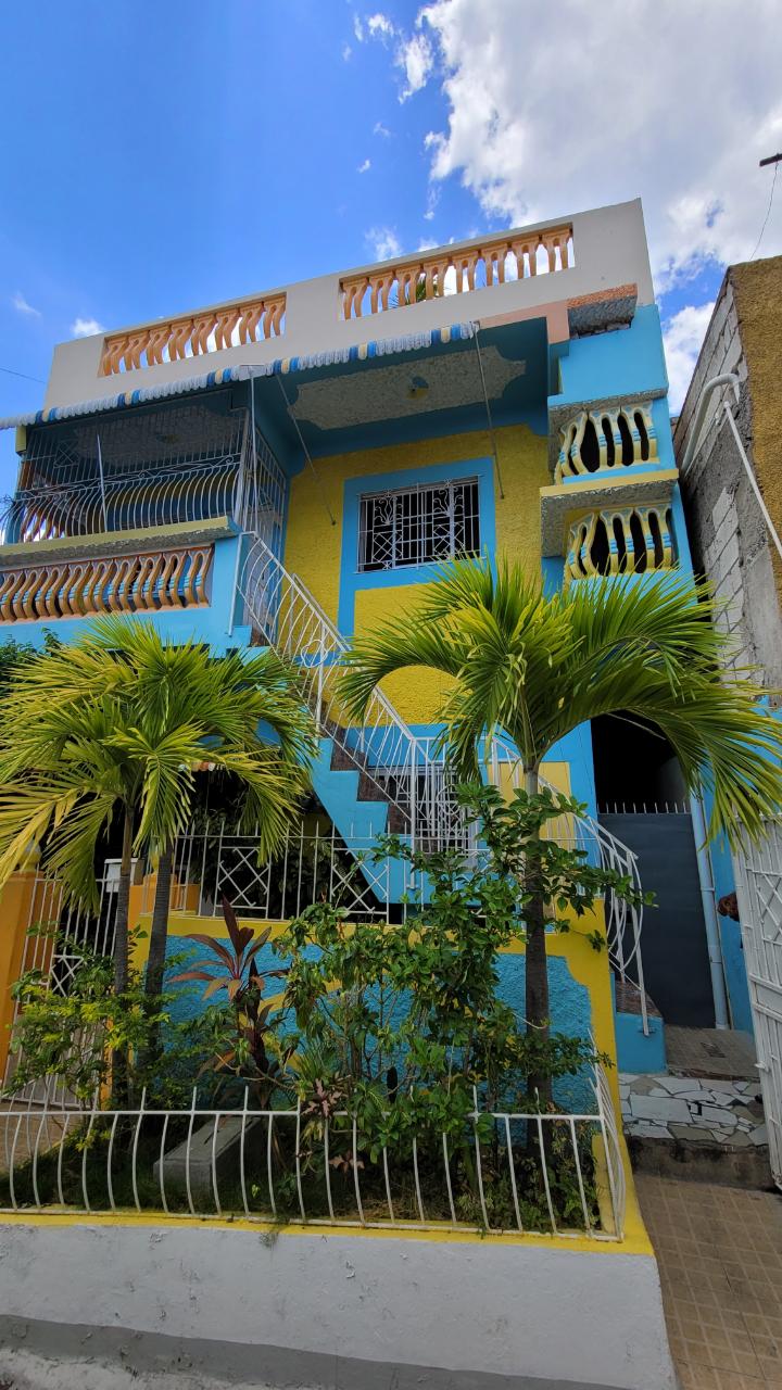 House for Sale   Kingston 3
